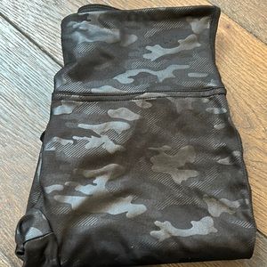 Camo shimmer leggings
